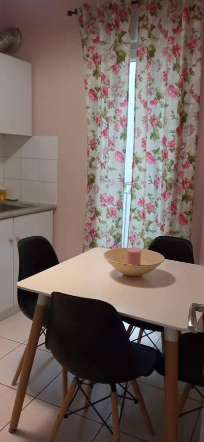 Vanilla - Happyhostgr - Downtown Apartment 볼로스 외부 사진